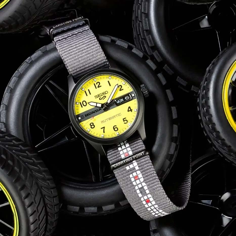 Seiko � Honda ������� ���� � ����� 45-����� ���������� ������� Motocompo